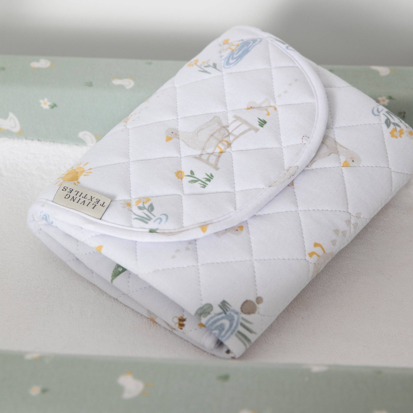 Living Textiles Foldable Waterproof Change Mat